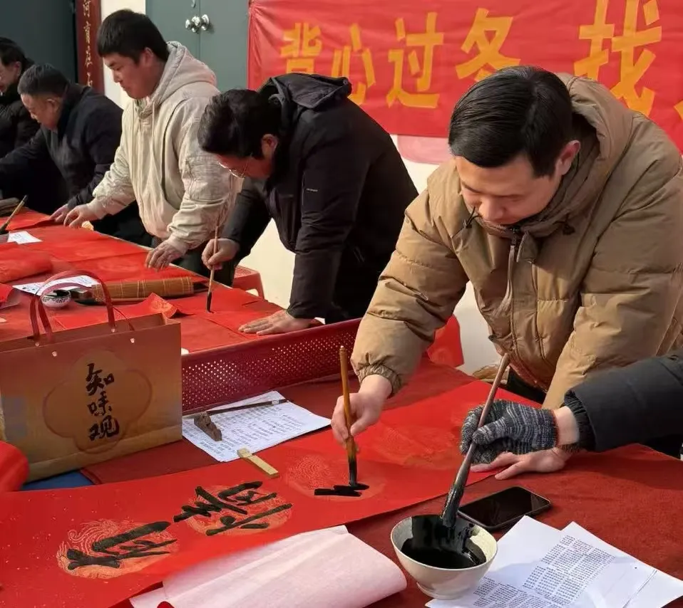 ������������Ժ������������չ��������ˡ����ͬ�С��������ͻ